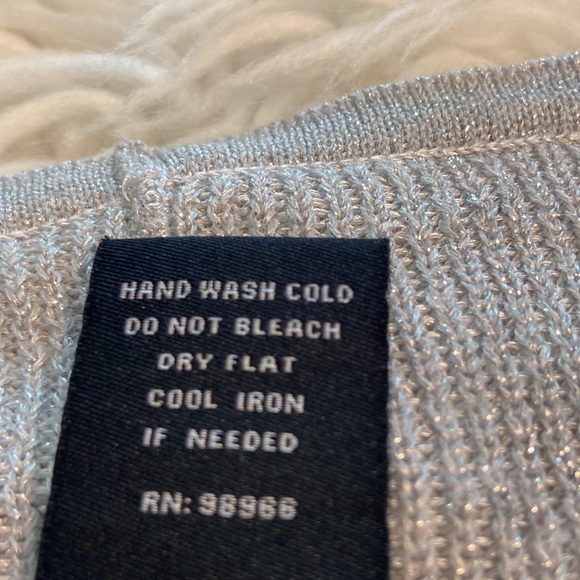 Midnight Velvet Cardigan size XL excellent condition length 37” color silver - Picture 8 of 12